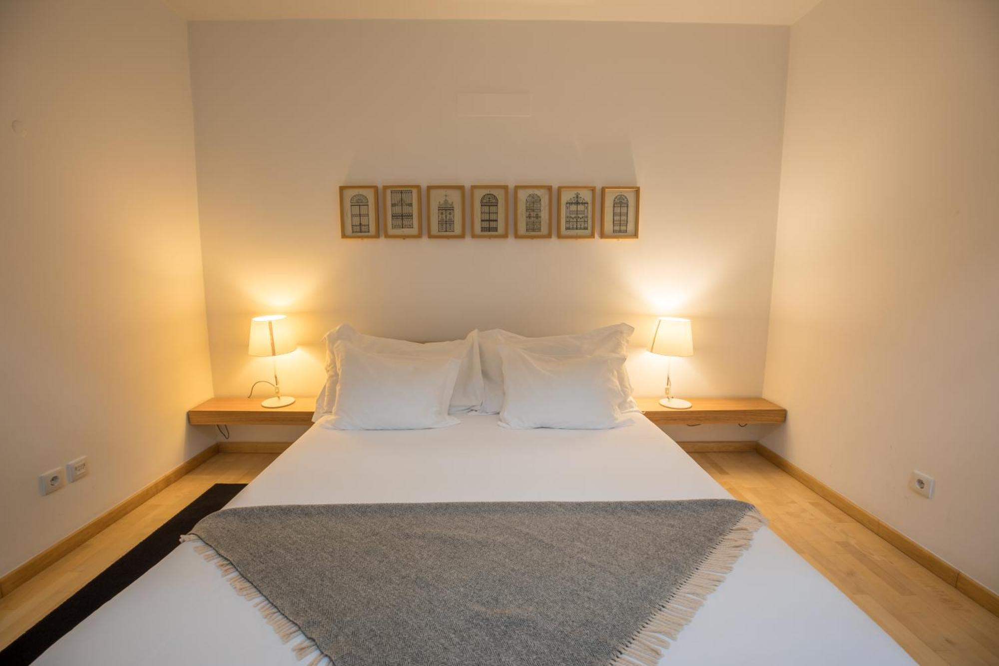 The Lisbonaire Apartments Room photo