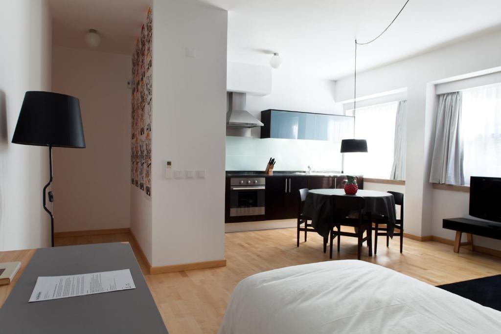 The Lisbonaire Apartments Room photo