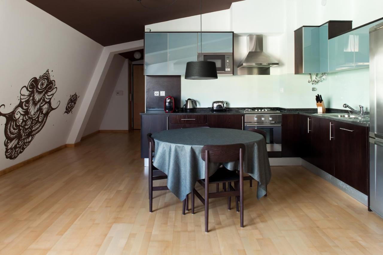 The Lisbonaire Apartments Exterior photo